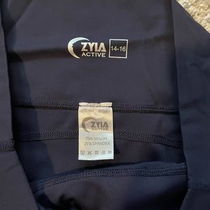Zyia light N tight. Navy. Size 14-16. NWOT